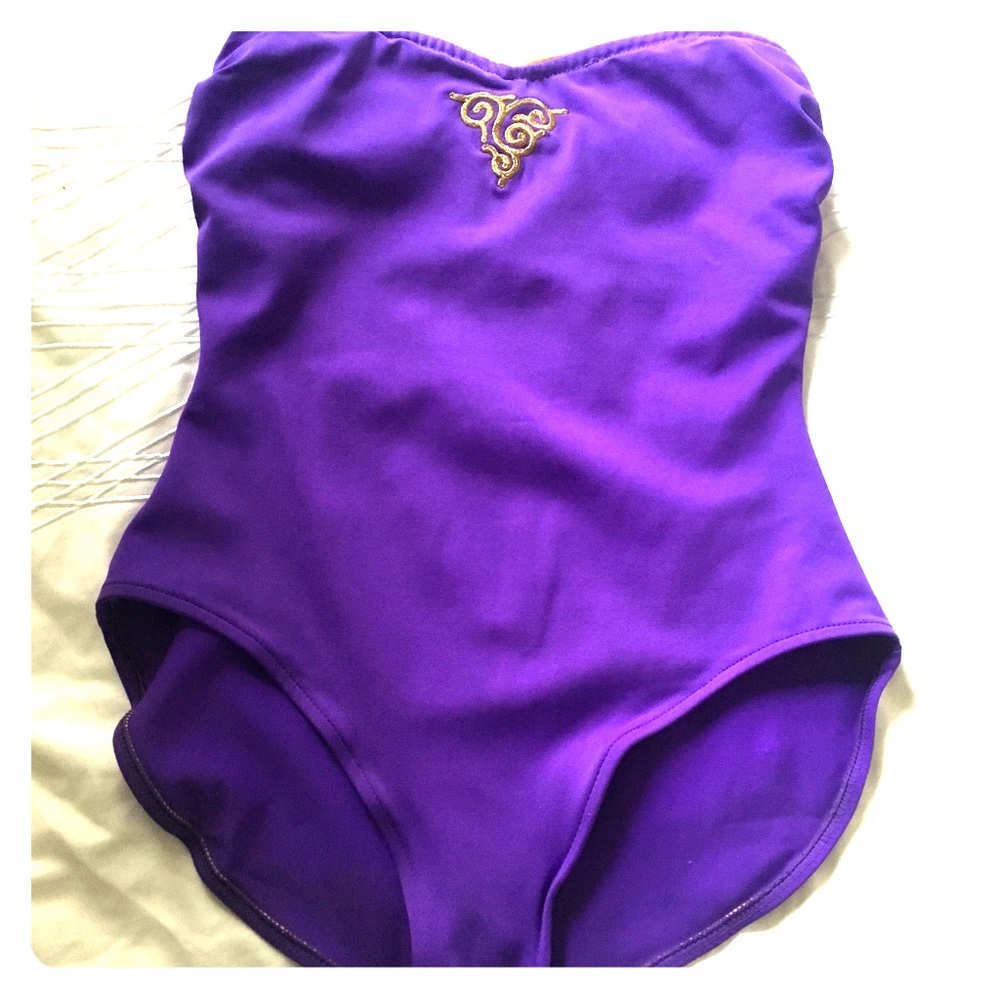 Vintage Swimsuit 👑